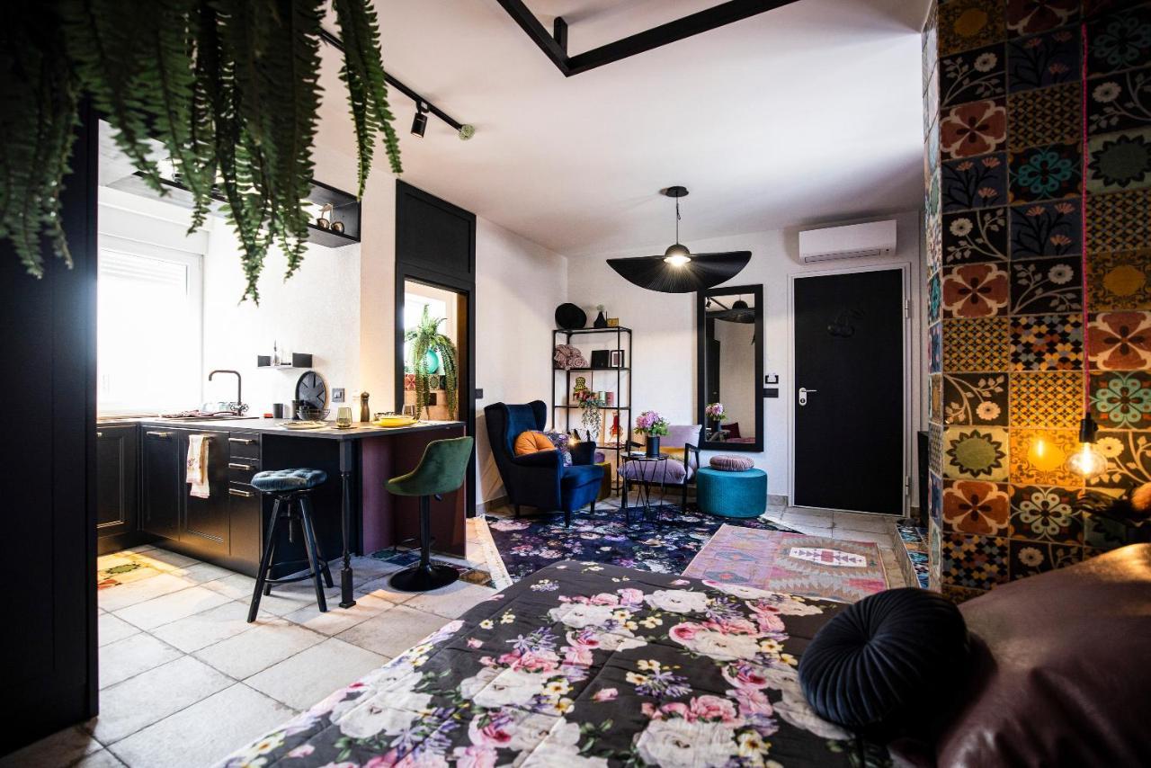 Ika Boutique Luxury Apartments Задар Екстериор снимка